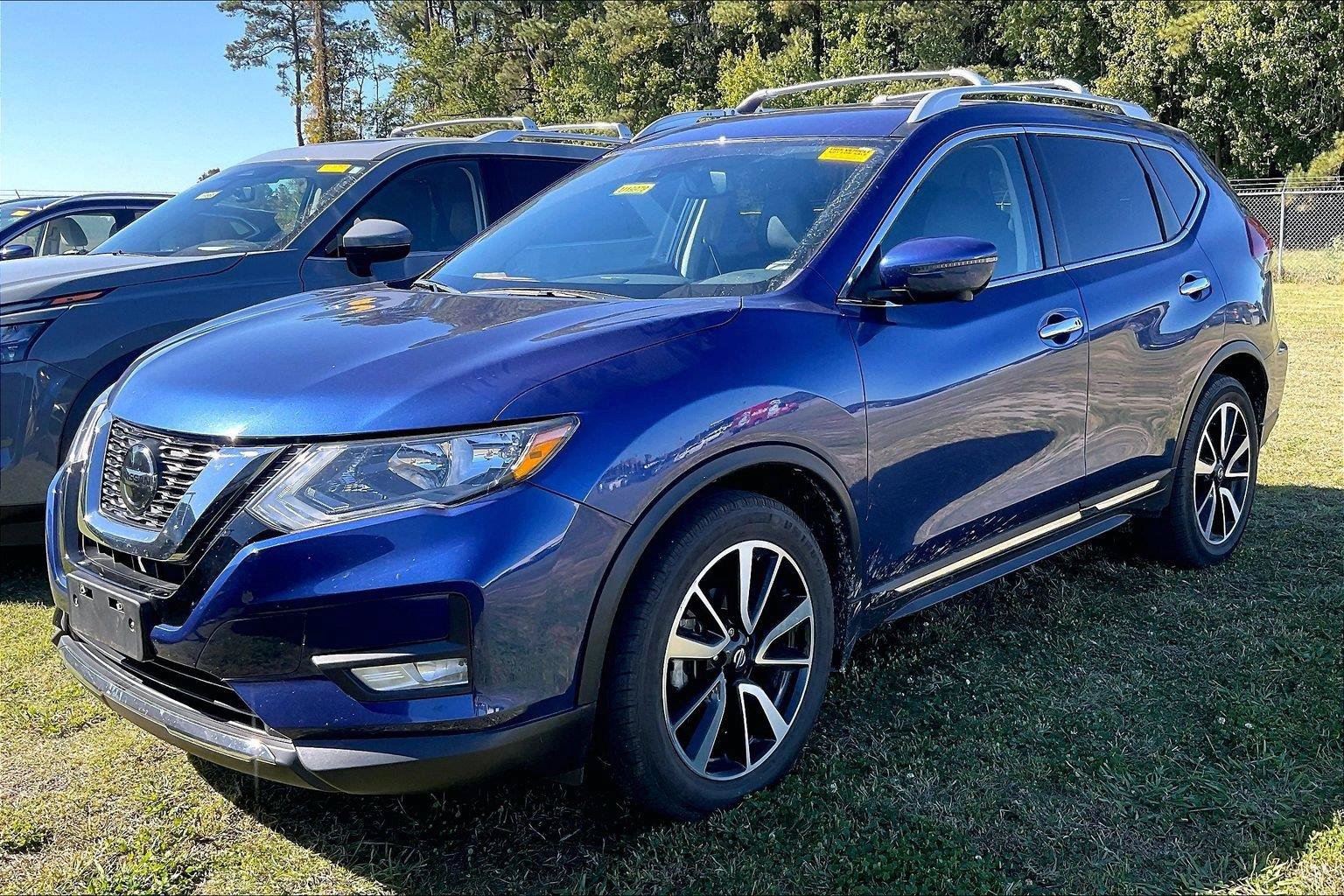 Used 2020 Nissan Rogue SL FWD image 2