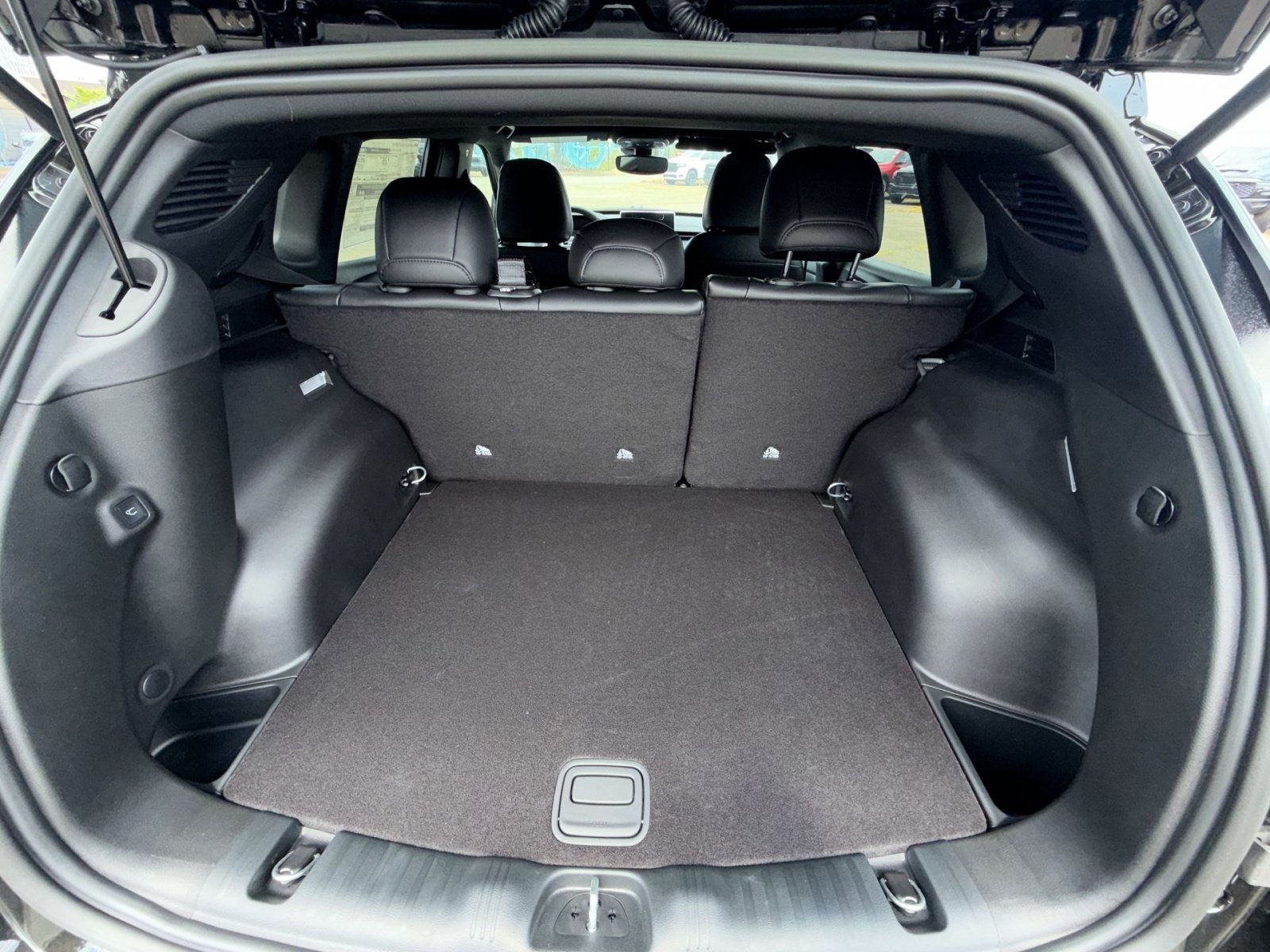 New 2026 Jeep Compass Latitude AWD/4WD image 22