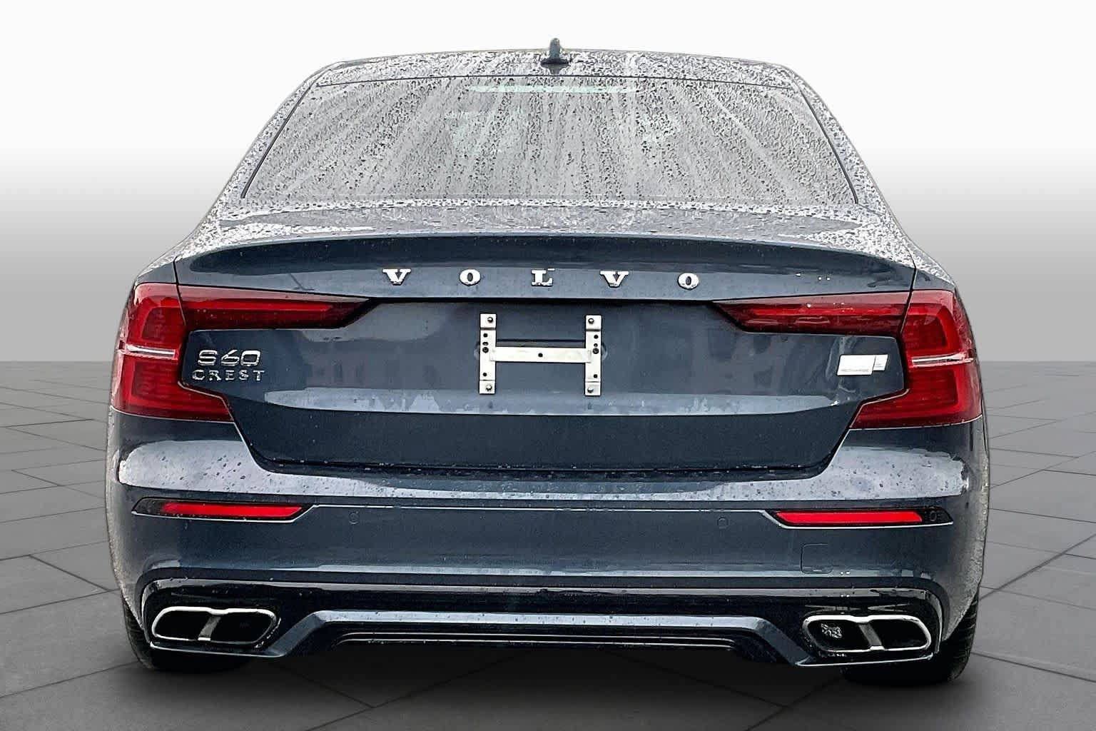 Used 2022 Volvo S60 T8 R-Design w/ Advanced Package AWD/4WD image 5