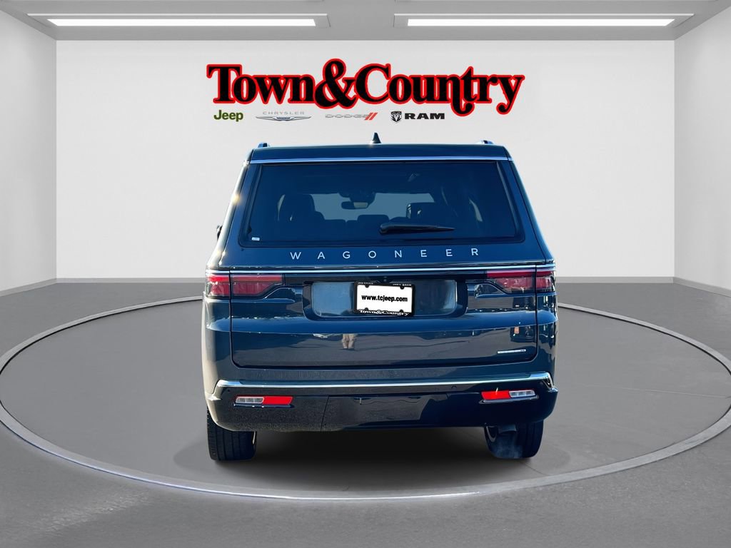 Used 2024 Jeep Wagoneer L Series II w/ Premium Group I image 6