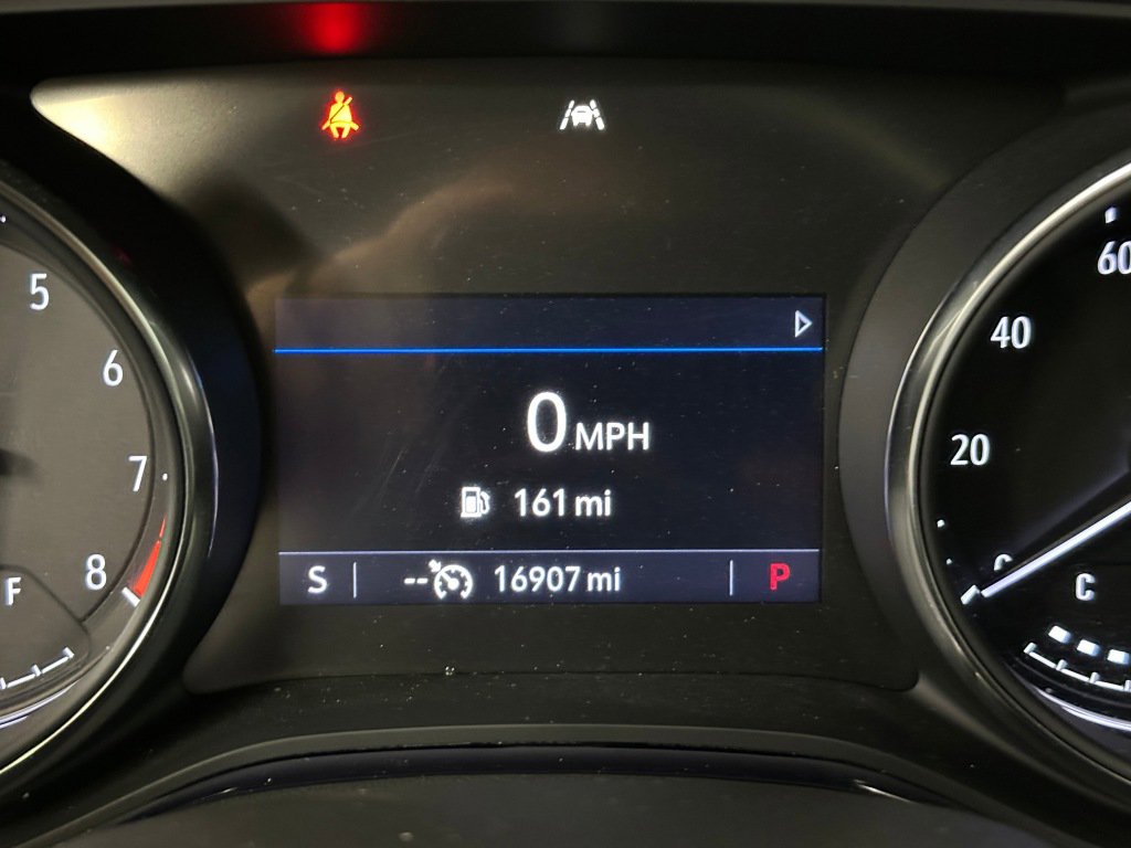 Certified 2023 Buick Encore GX Preferred w/ Cold Weather Comfort Package image 3