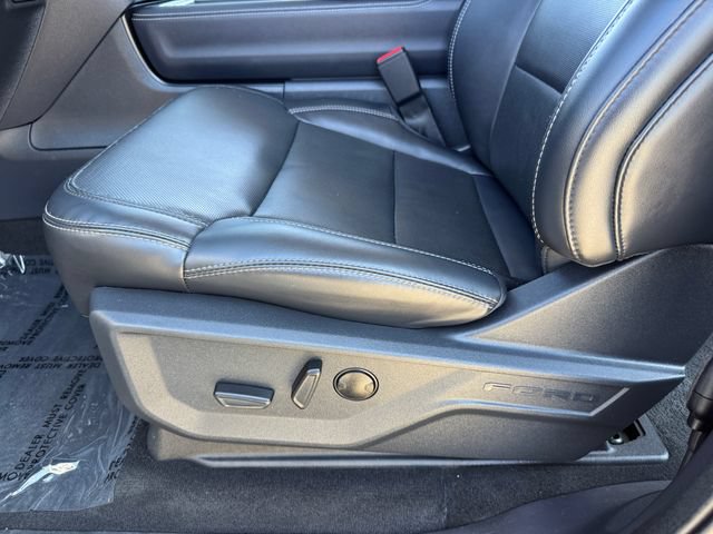 Used 2025 Ford Expedition Max Platinum AWD/4WD image 15