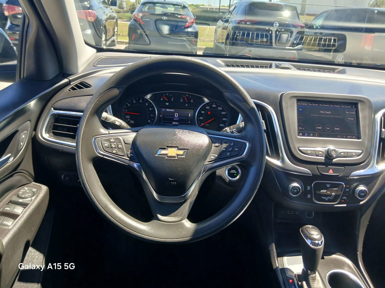 Used 2021 Chevrolet Equinox LT image 26