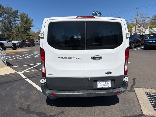 Used 2018 Ford Transit 250 130 Low Roof w/ Exterior Upgrade Package RWD image 6
