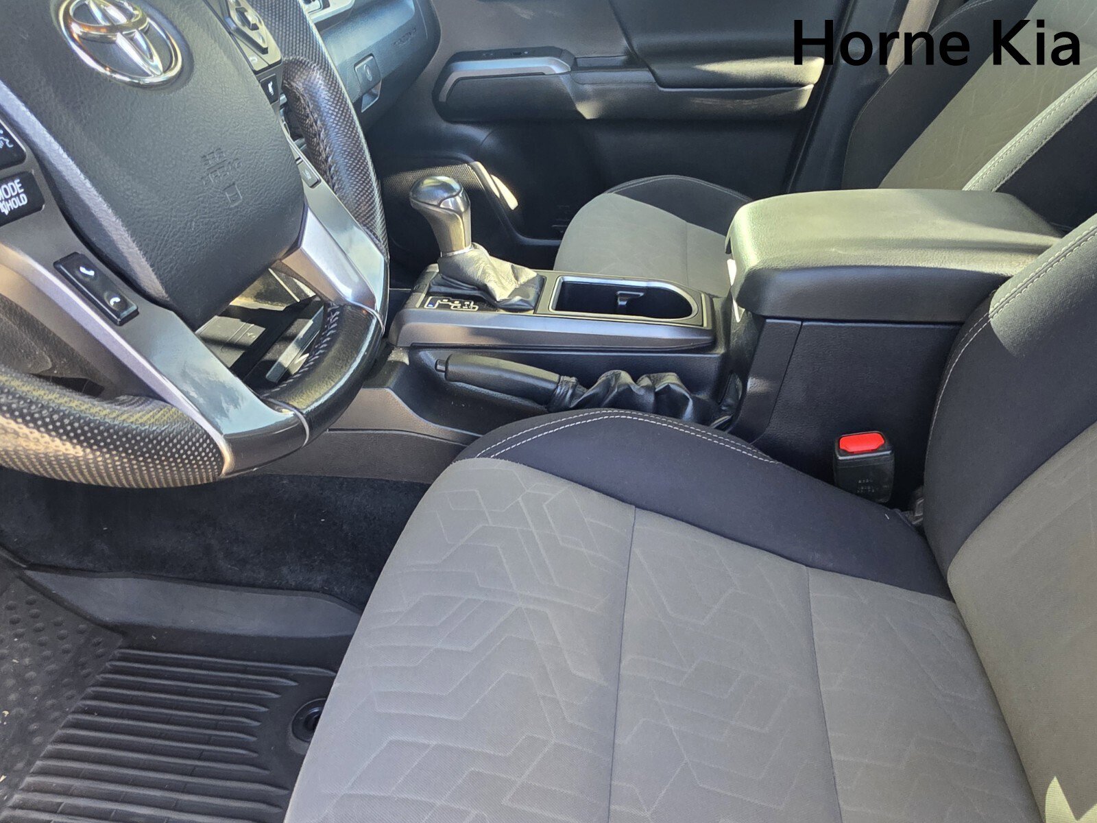 Used 2023 Toyota Tacoma TRD Sport image 10