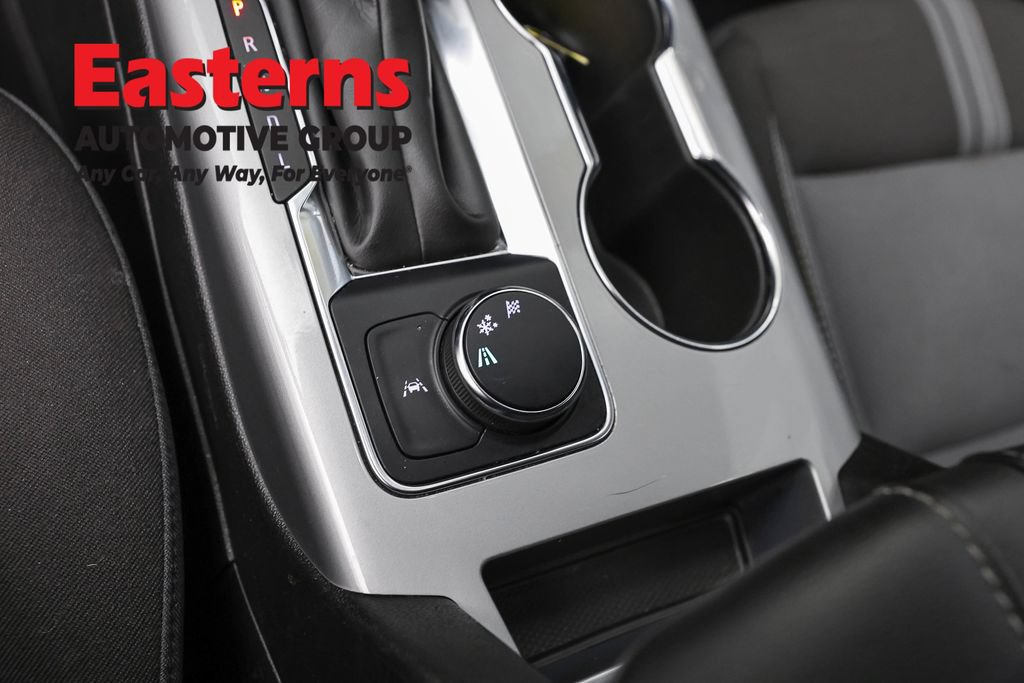 Used 2025 Chevrolet Blazer LT FWD image 23