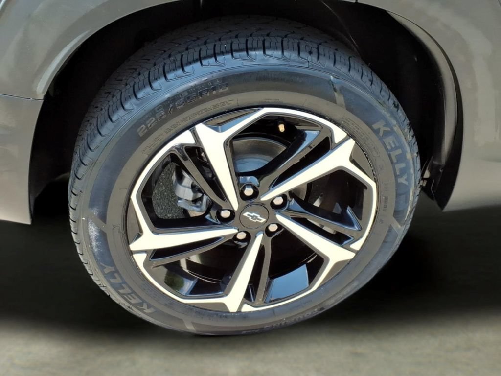 Certified 2021 Chevrolet TrailBlazer RS w/ Convenience Package FWD image 32