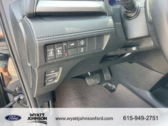 Used 2024 Honda Odyssey EX-L image 31