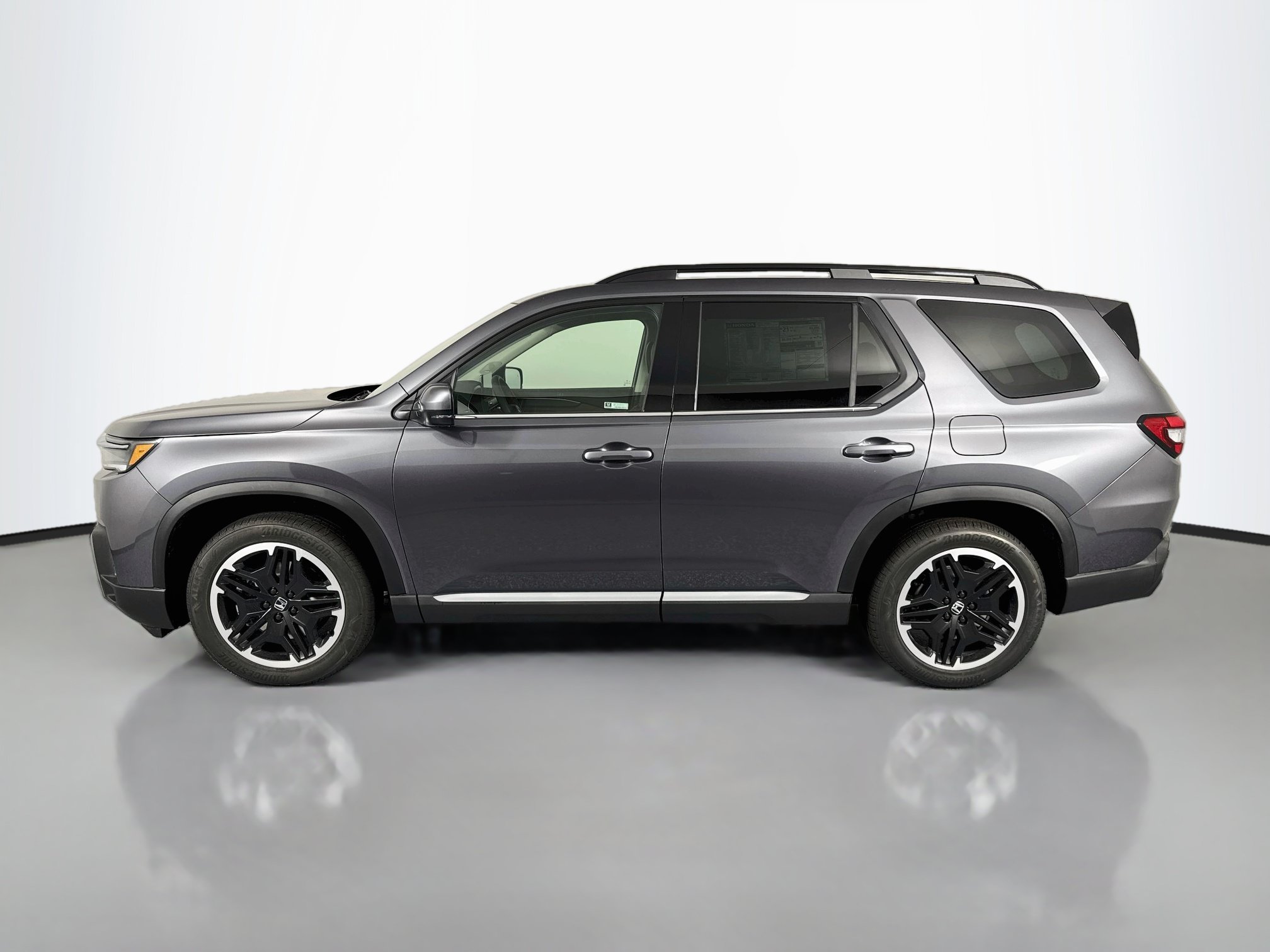 New 2026 Honda Pilot image 8