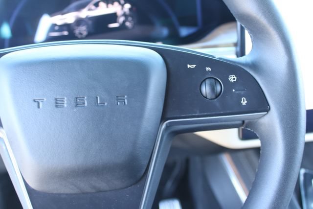 Used 2023 Tesla Model X AWD/4WD image 15