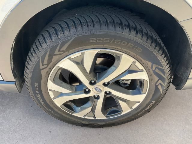 Used 2022 Subaru Outback Limited AWD/4WD image 16