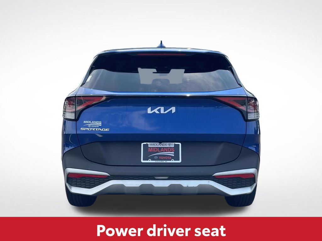 Used 2024 Kia Sportage EX FWD image 7