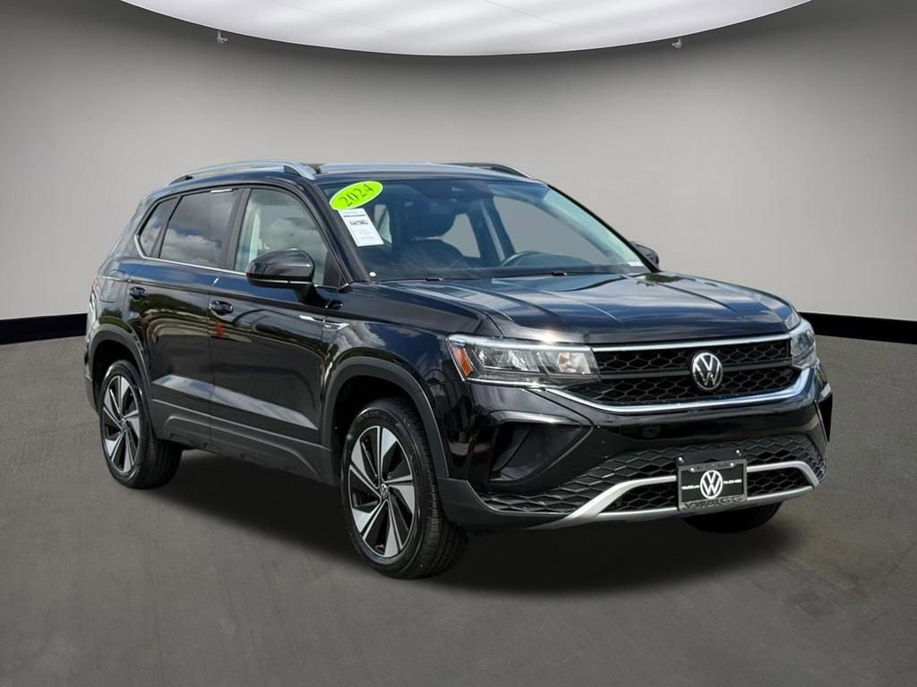 Used 2024 Volkswagen Taos SE