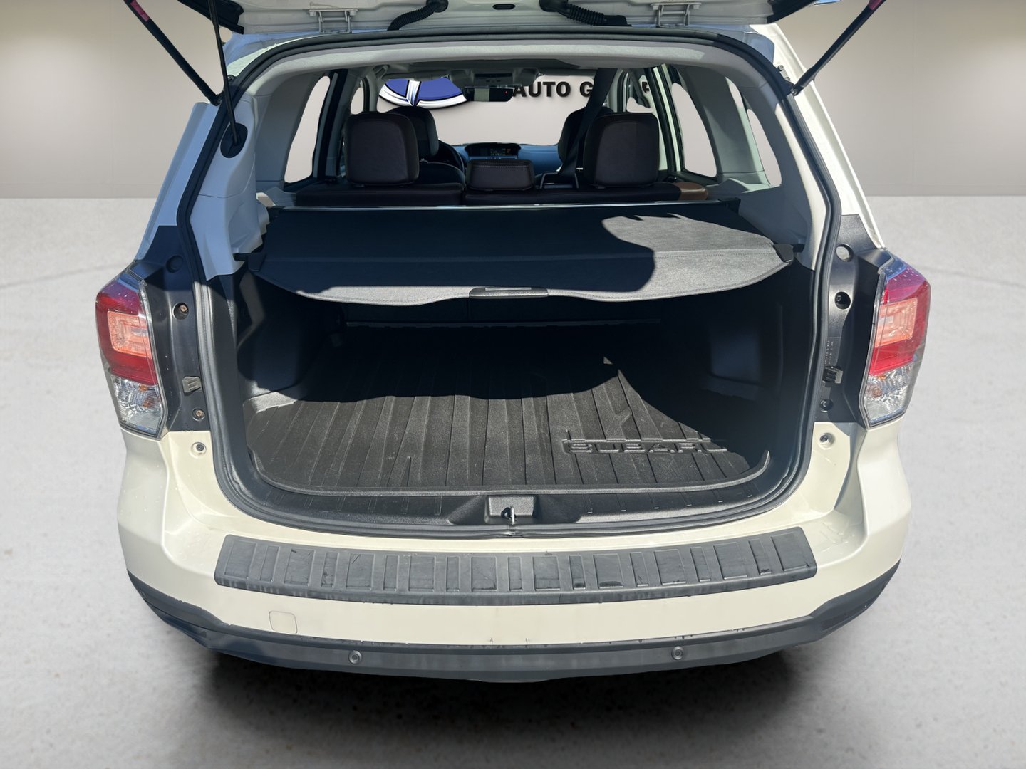 Used 2018 Subaru Forester 2.5i Touring AWD/4WD image 6