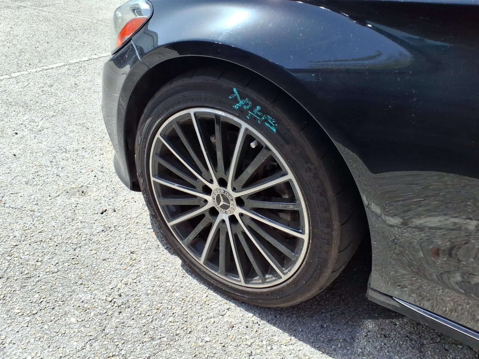 Used 2021 Mercedes-Benz C 300 Sedan w/ Premium Package image 5