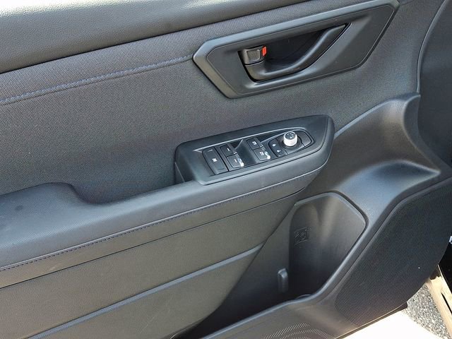 Certified 2025 Subaru Forester Premium image 12