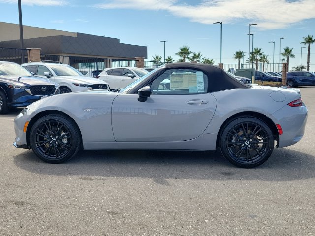 New 2026 MAZDA MX-5 Miata Club w/ Interior Package RWD image 32