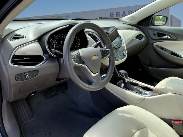 Used 2024 Chevrolet Malibu LT FWD image 19