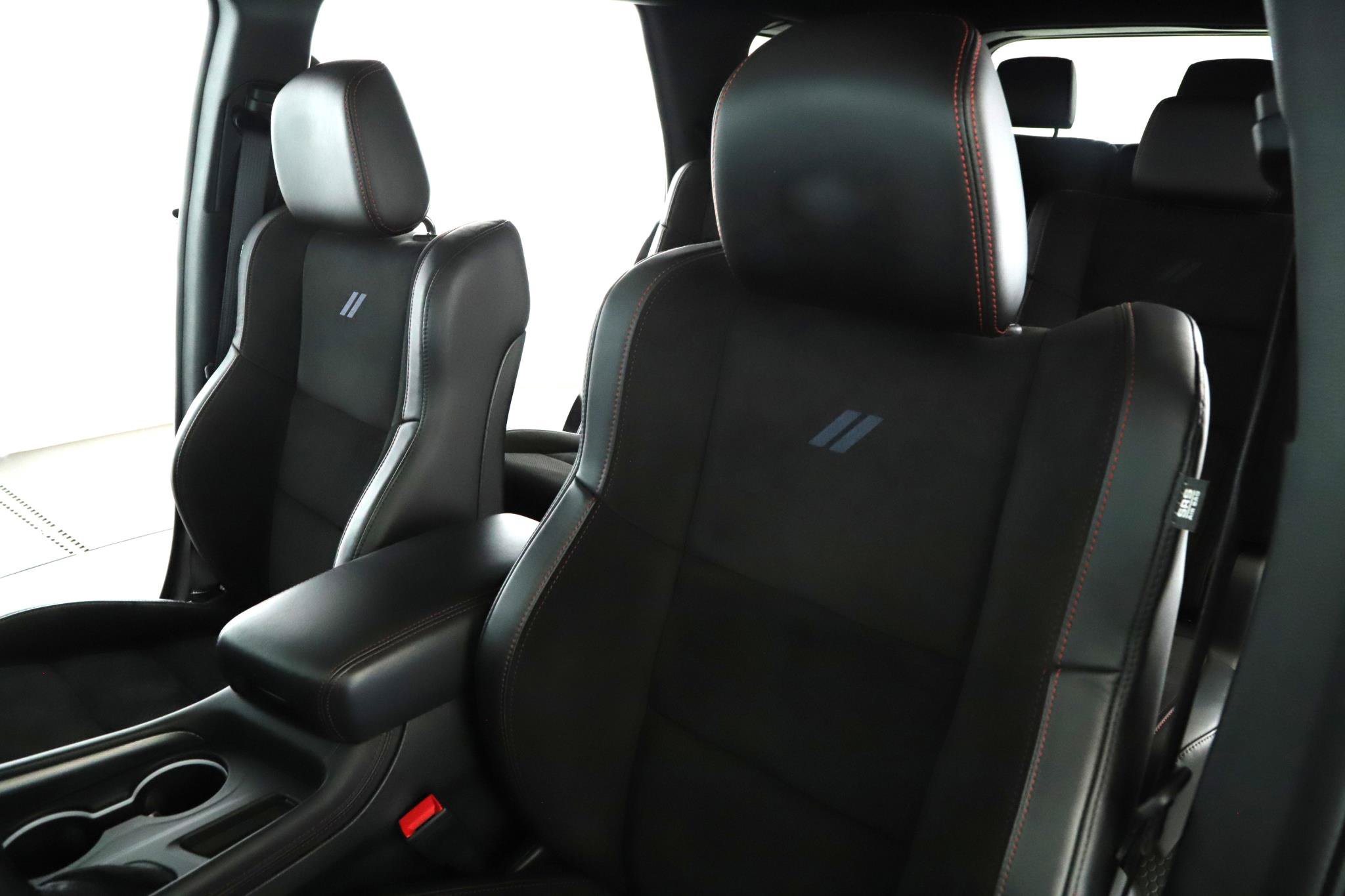 Used 2023 Dodge Durango R/T w/ Tow 'N Go Package AWD/4WD image 4