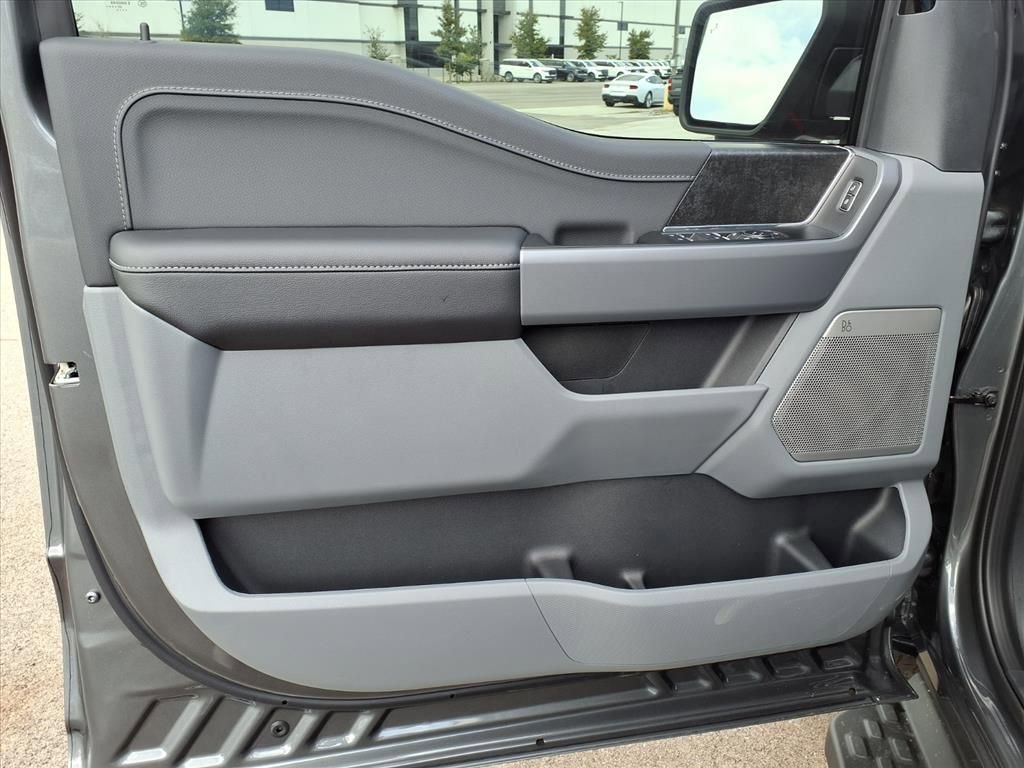 New 2025 Ford F150 Lightning Flash image 27