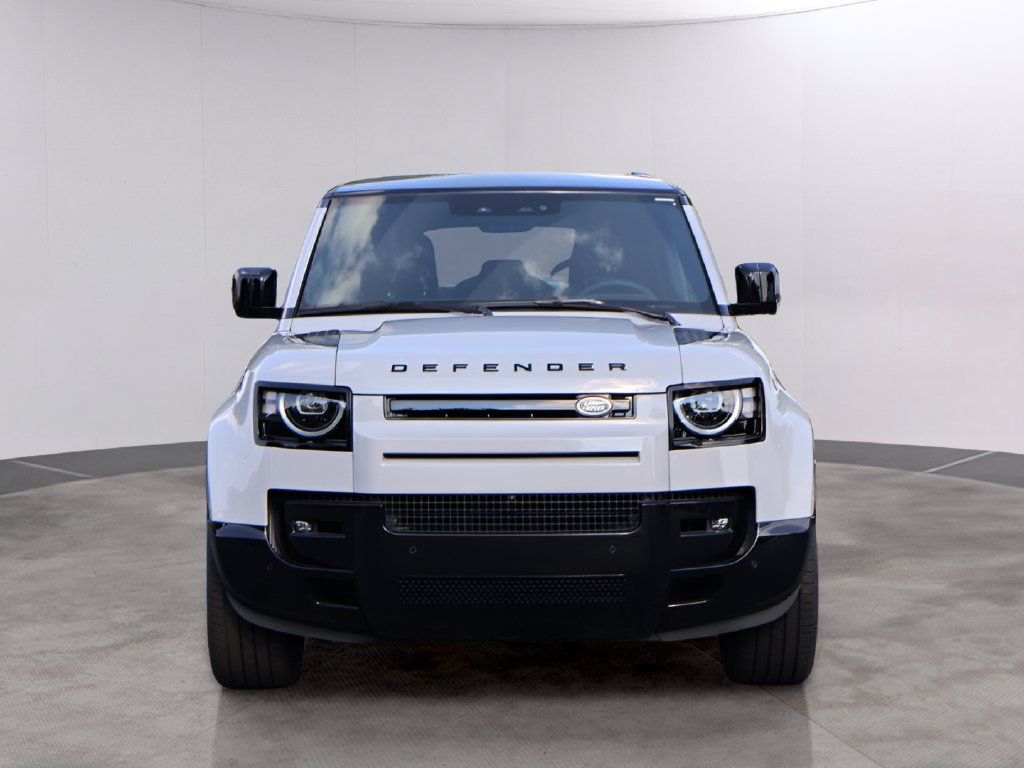 New 2026 Land Rover Defender 110 X-Dynamic SE AWD/4WD image 2