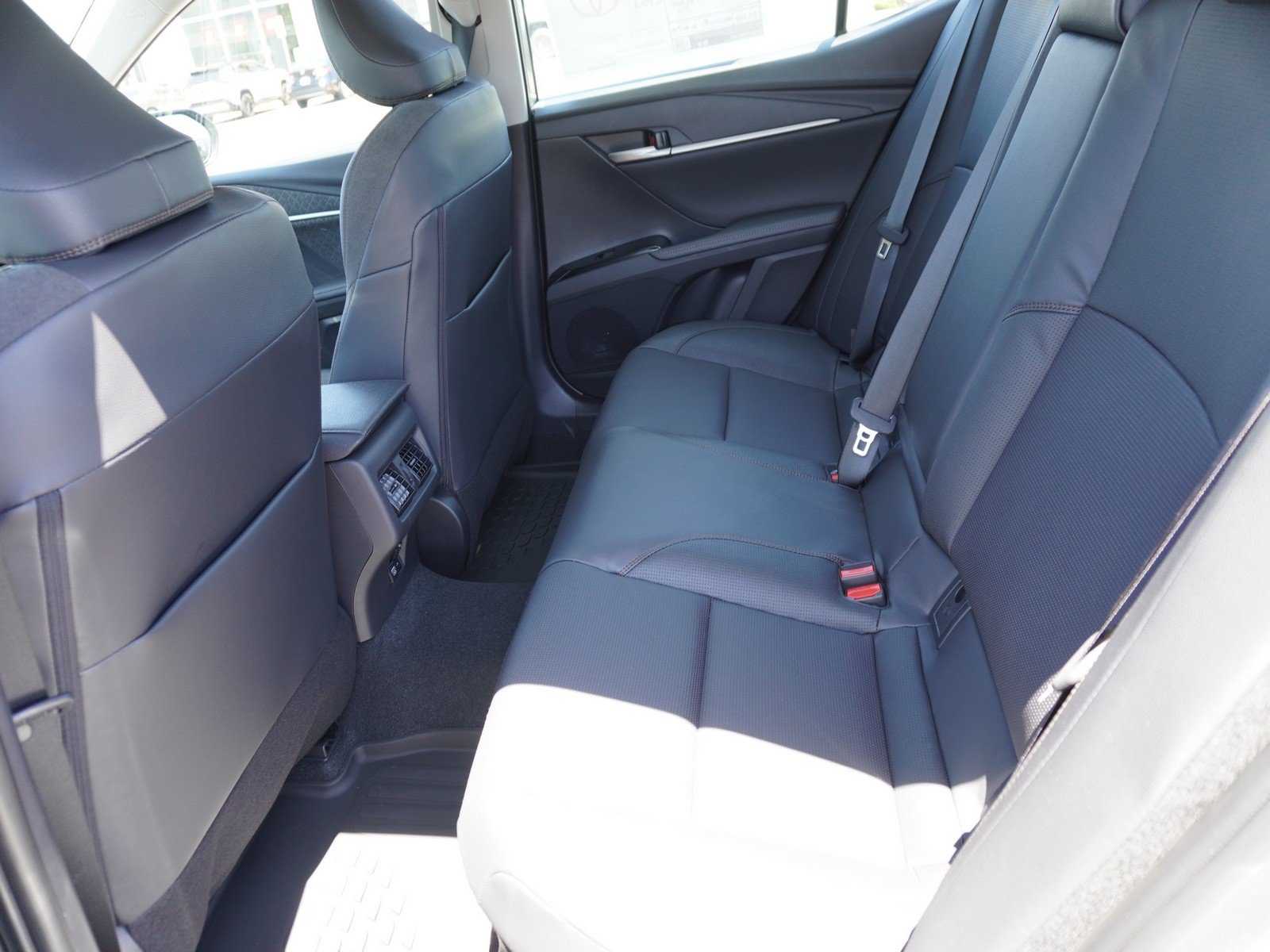 New 2026 Toyota Camry XLE AWD/4WD image 13