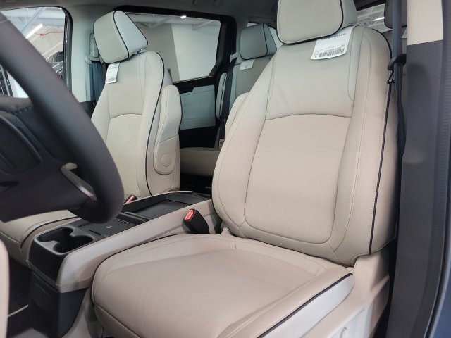 New 2027 Honda Odyssey Touring image 18