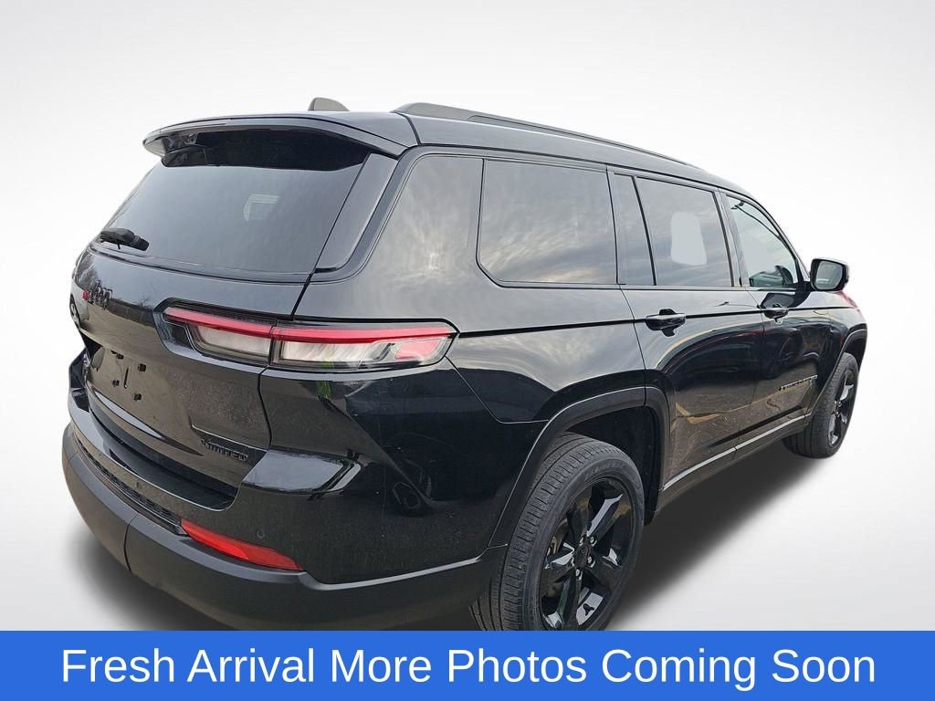 Used 2023 Jeep Grand Cherokee L Limited w/ Luxury Tech Group II image 6