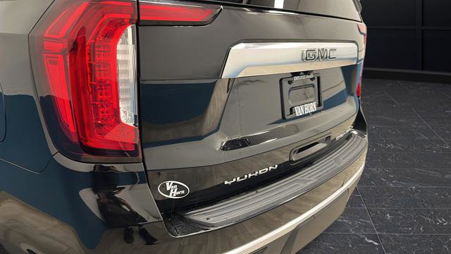 Used 2023 GMC Yukon XL Denali AWD/4WD image 44