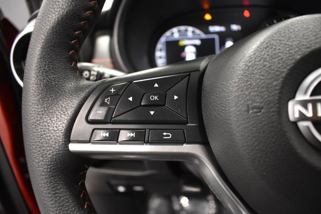 Certified 2023 Nissan Kicks SR FWD image 24