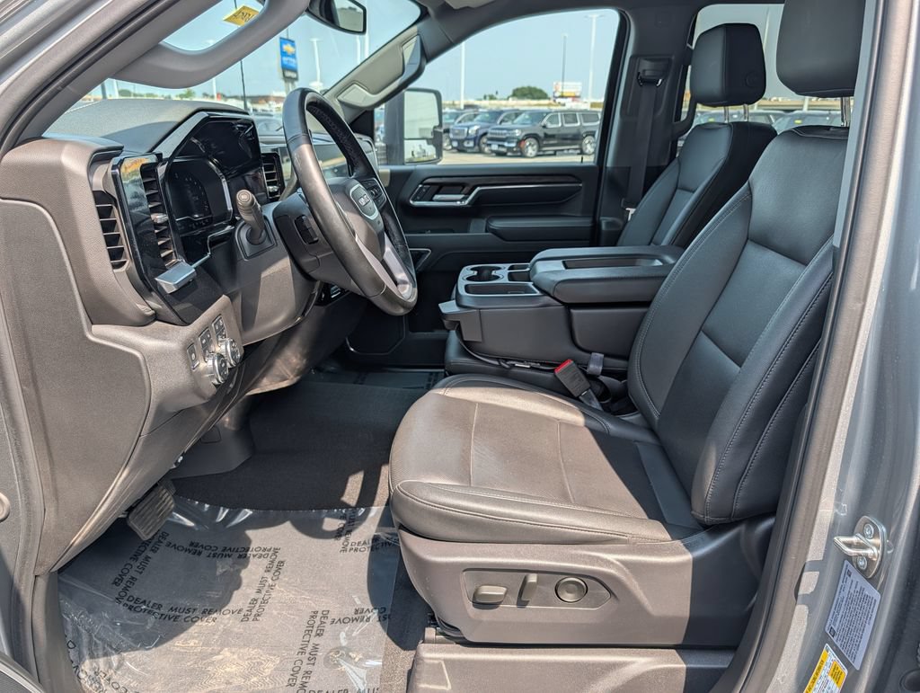 Used 2024 GMC Sierra 3500 SLT AWD/4WD image 14