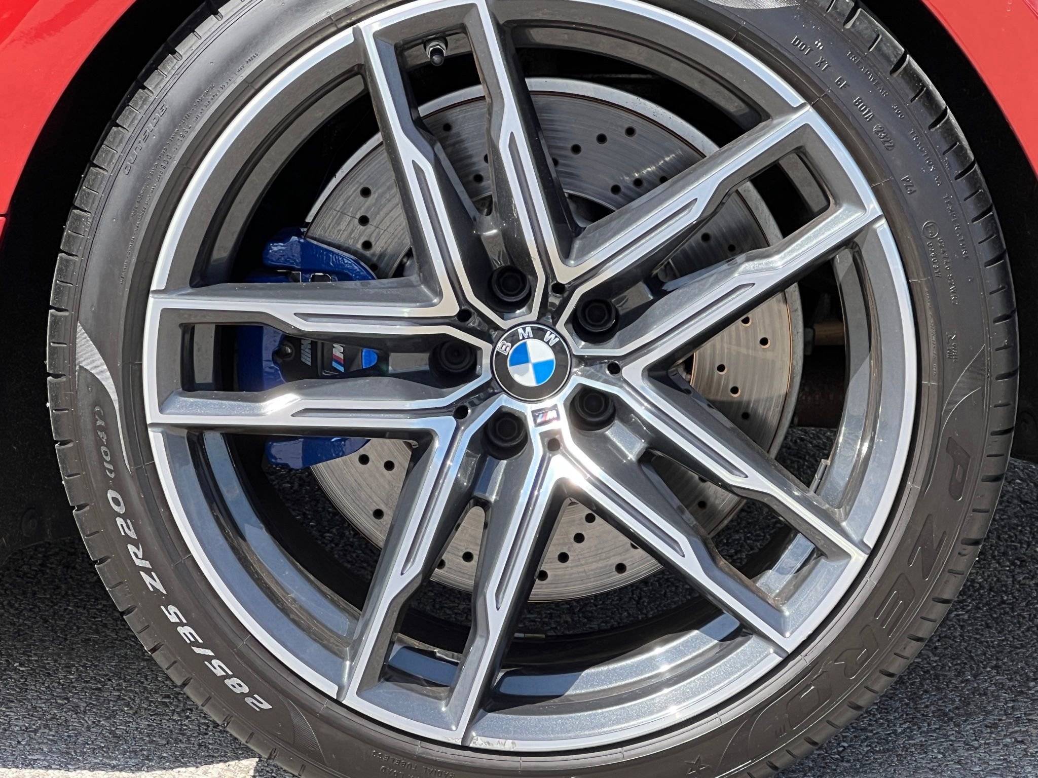 Used 2020 BMW M8 Coupe w/ Driving Assistance Package AWD/4WD image 19