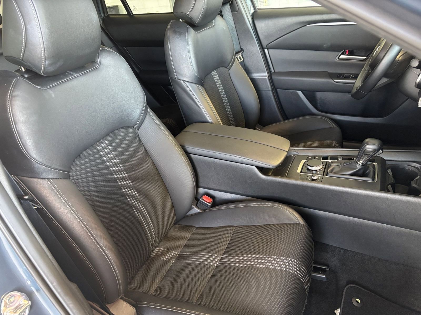 Used 2025 MAZDA CX-50 AWD 2.5 S w/ Preferred Package image 36