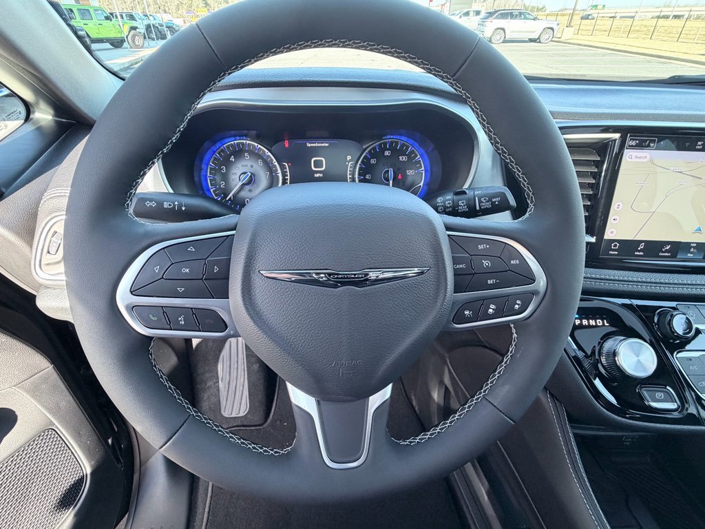 New 2026 Chrysler Pacifica Limited image 12