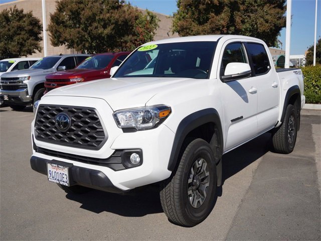 Used 2022 Toyota Tacoma TRD Off-Road image 5