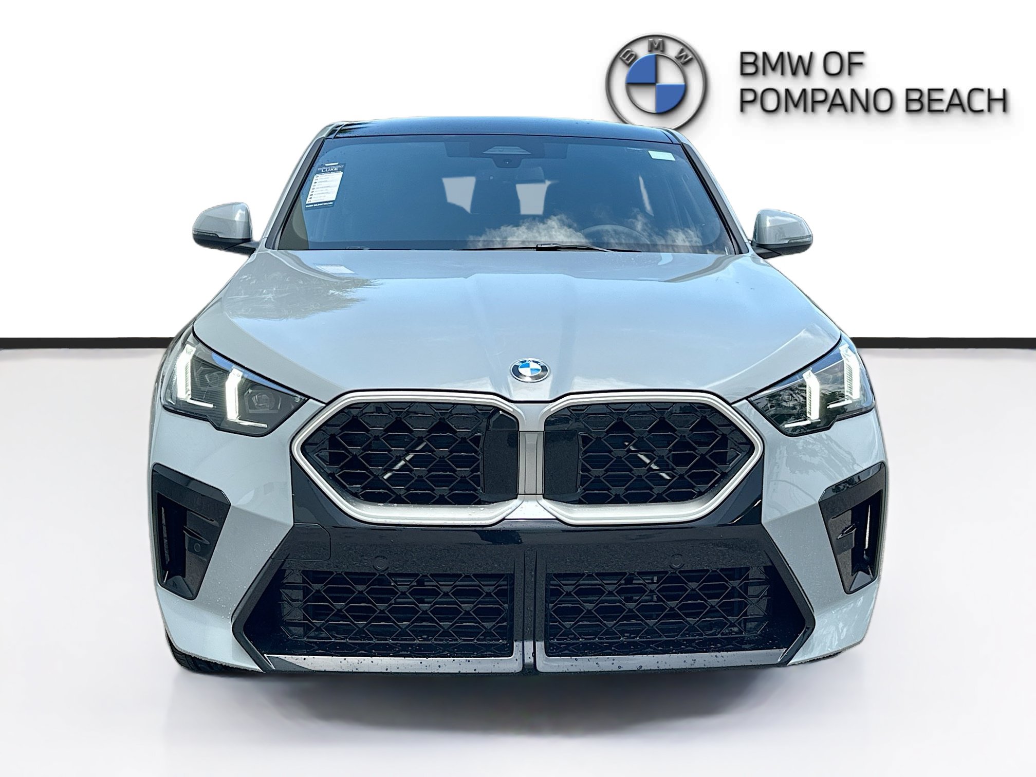 New 2026 BMW X2 xDrive28i w/ M Sport Package AWD/4WD image 2