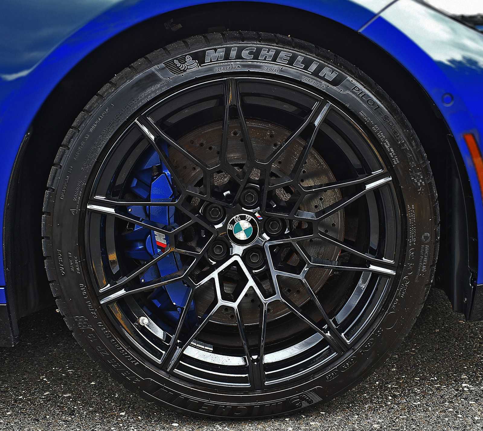 Used 2024 BMW M4 xDrive Competition image 38