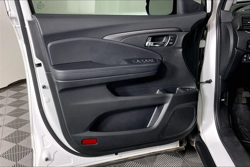 Used 2021 Honda Pilot Special Edition image 22