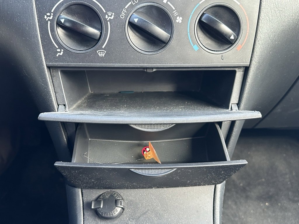 Used 2003 Toyota Corolla S image 28