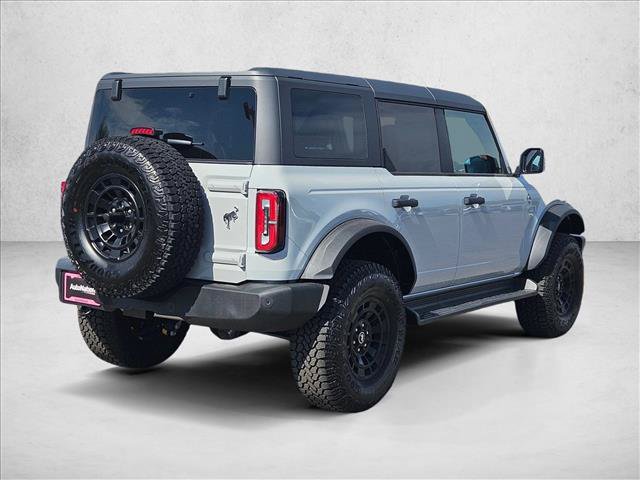 New 2026 Ford Bronco Outer Banks w/ Sasquatch Package AWD/4WD image 2