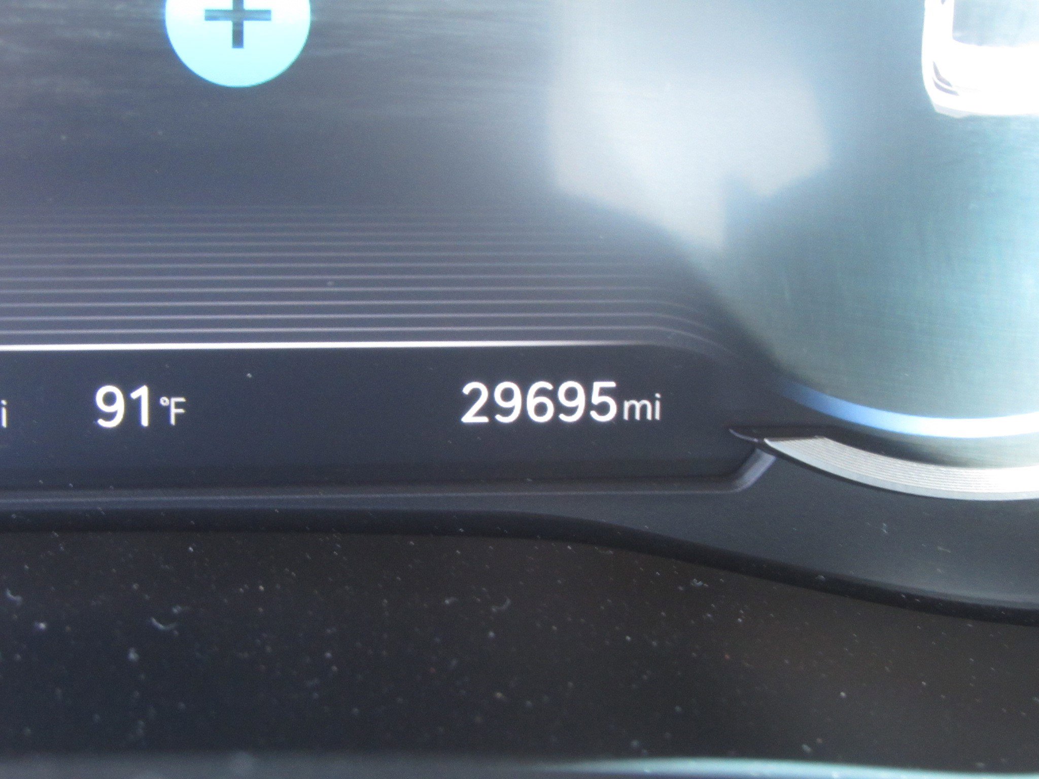 Used 2025 Genesis G70 2.5T image 25