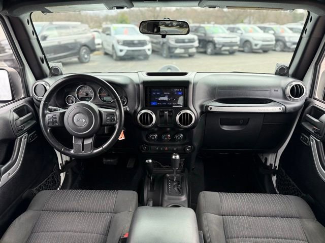 Used 2011 Jeep Wrangler Rubicon w/ PWR Convenience Group image 2