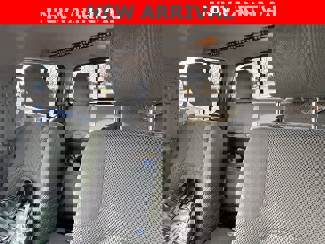 Used 2018 Nissan Frontier SV image 9