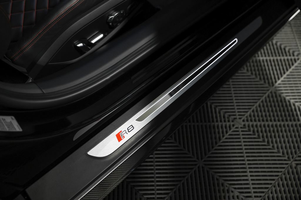 Used 2020 Audi R8 V10 performance image 24