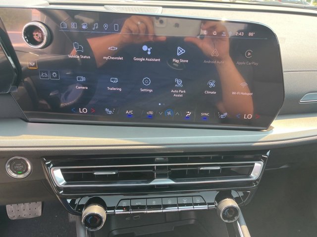 New 2026 Chevrolet Traverse LT w/ Enhanced Driving Package image 28