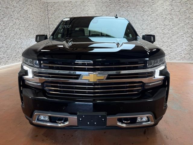 Used 2021 Chevrolet Silverado 1500 High Country w/ Technology Package AWD/4WD image 2