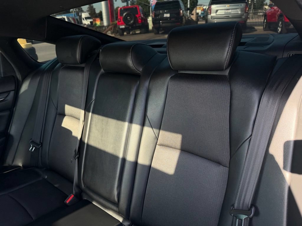 Used 2022 Honda Accord Sport image 11