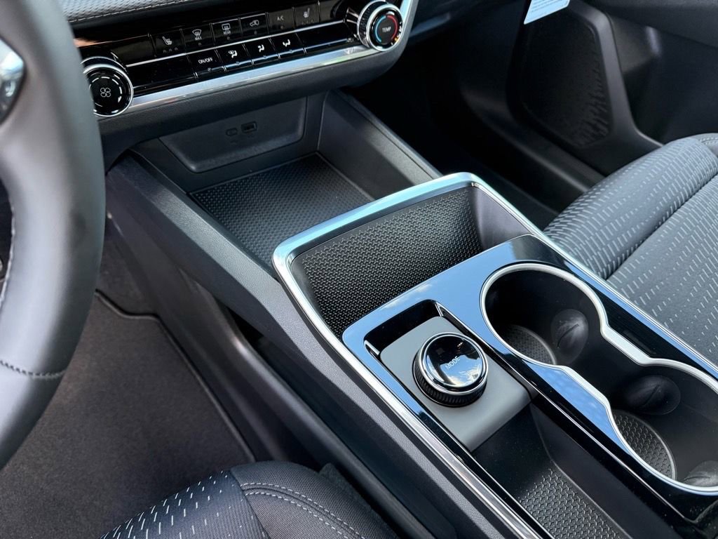 New 2026 Chevrolet Equinox LT image 15