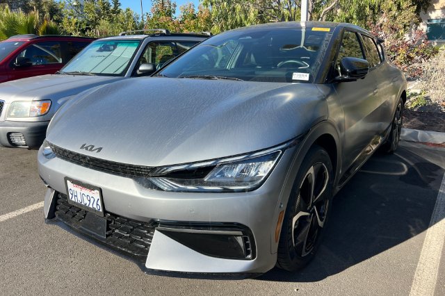 Used 2023 Kia EV6 GT-Line w/ GT-Line Suede Seat Package AWD/4WD image 2