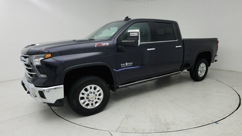 Certified 2024 Chevrolet Silverado 2500 LTZ w/ LTZ Premium Texas Edition AWD/4WD image 3